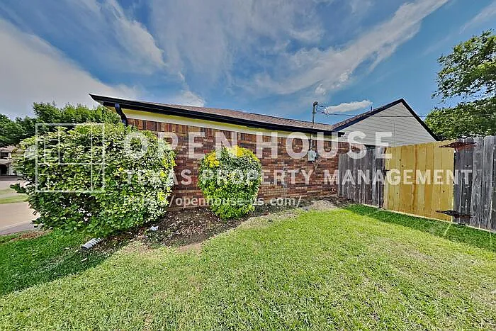 6010 Rocky Point Dr — Photo 16