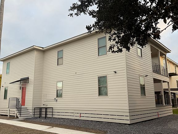 2nd image of 6242 Vermillion Blvd #42