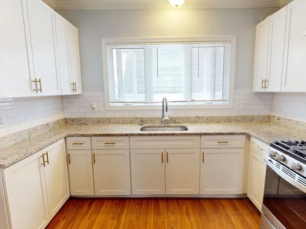 173 Springvale Ave #2, Everett, MA 02149