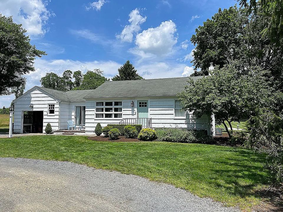 1st image of 281 Merrick Rd
