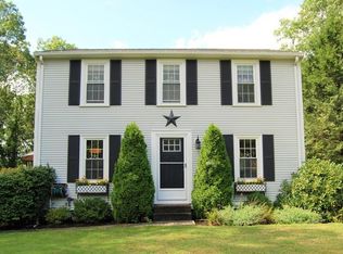57 Crabtree Rd, Plymouth, MA 02360