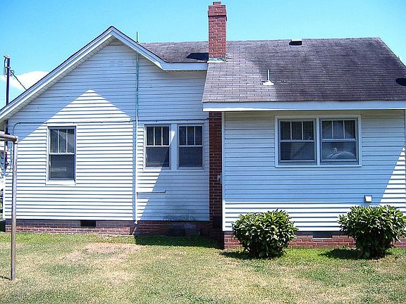 2nd image of 66 Copeland Ln