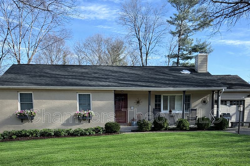 1st image of 16 Honeybee Ave