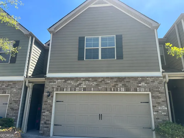 7863 Rock Rose Ln, Fairburn, GA 30213