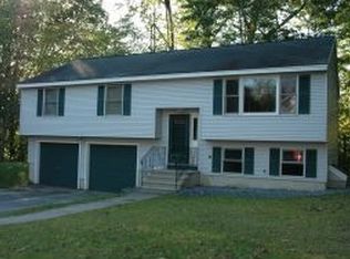 4 Veronica Ave, Salem, NH 03079