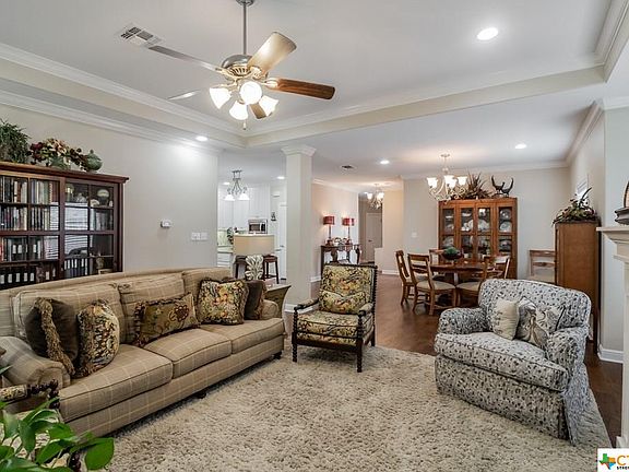 4th image of 5101 Country Club Dr