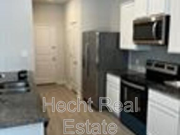 2nd image of 605 W South St #111