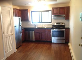 345 Kennard Rd APT 2A, Manchester, NH 03104
