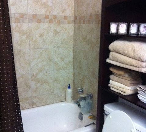 5th image of 2106 Kanawha Blvd E APT 702