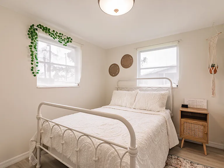 1611 Florence Ave #B — Photo 23