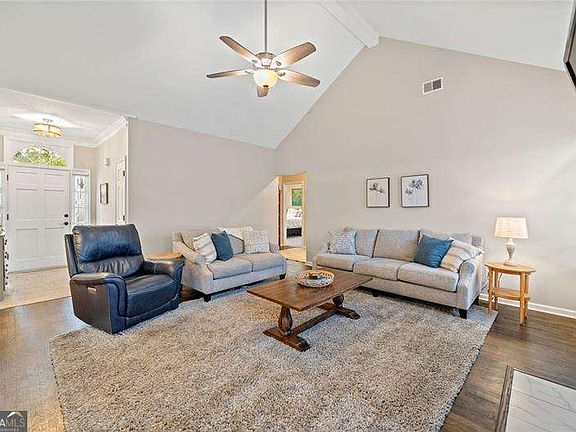 5th image of 2376 Battle Forest Dr SW
