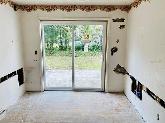5th image of 700 S Parsons Ave