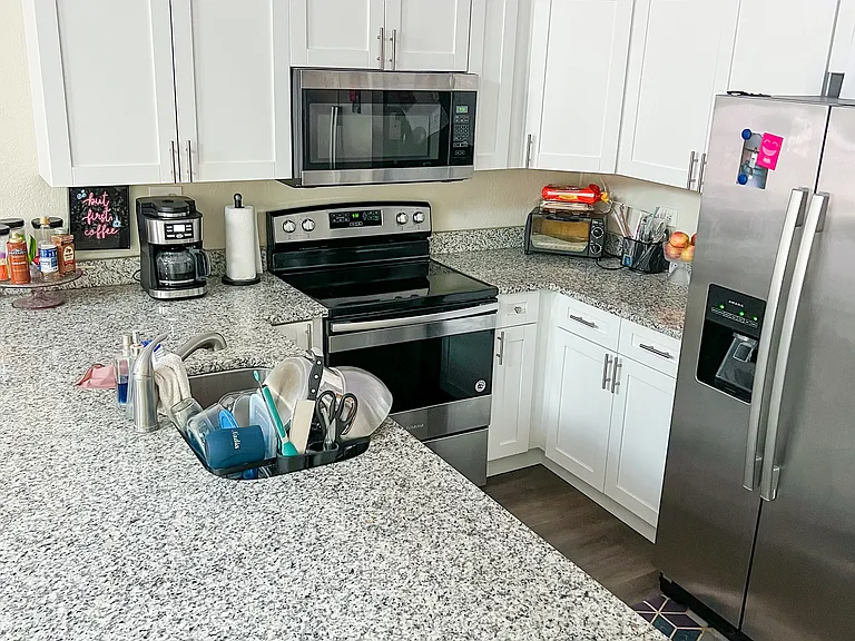 92nd Pl N — Photo 3