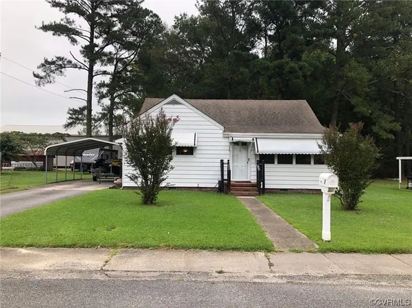 7 Community Dr, Windsor, VA 23487