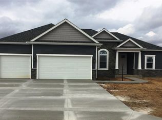 30919 Dawson Ct, Granger, IN 46530