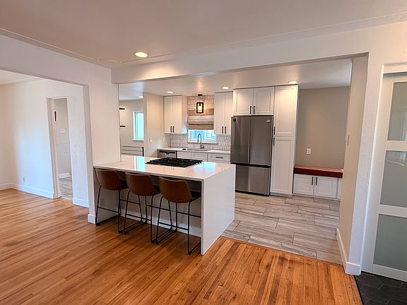 4th image of 4125 Ingalls St