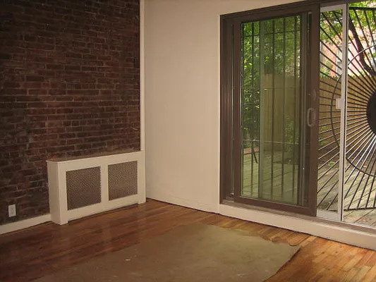 Rented by City Connections Realty | media 38