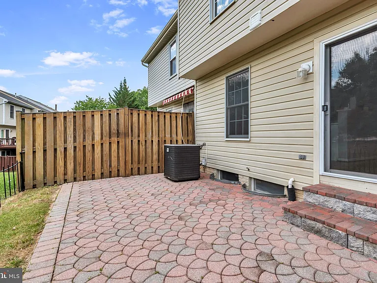 7920 Brightlight Pl — Photo 35
