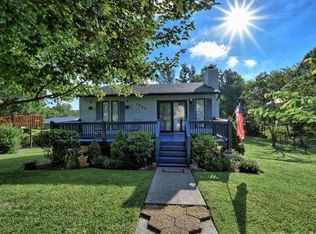 1809 Glen Echo Rd, Johnson City, TN 37604