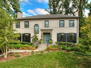 4630 Dittmar Rd, Arlington, VA 22207