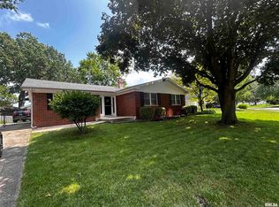 3152 Elmhurst Dr, Springfield, IL 62704