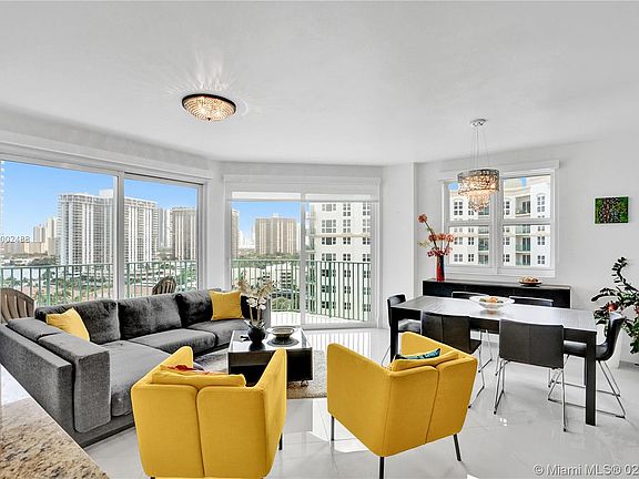 3rd image of 20000 E Country Club Dr APT 1201