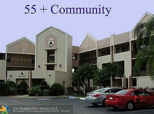7215 Fairfax Dr, Tamarac, FL 33321