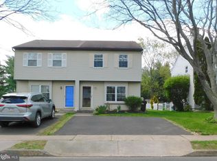 30 Church Rd, Horsham, PA 19044