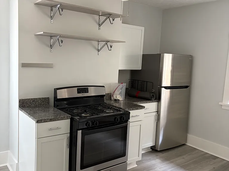 1020 Portland St #2 — Photo 2