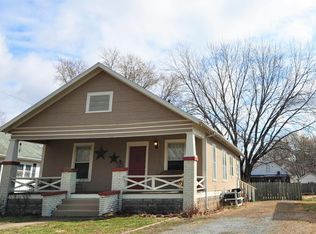 111 Chancellor St, New Franklin, MO 65274