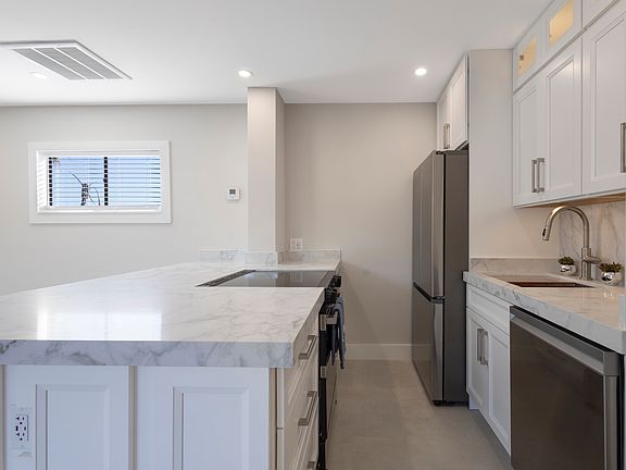 5th image of 7 Crossings Cir APT H