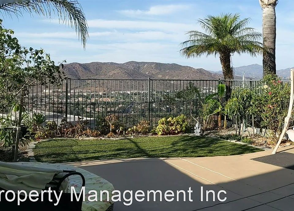 1st image of 10872 Ivy Hill Dr Unit 6