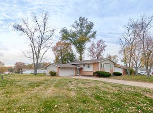 5134 Red Cedar Ct, Saint Louis, MO