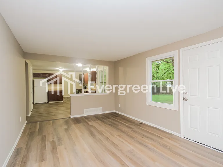 8211 Trevellian Way — Photo 5