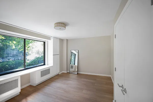 Rented by K Land Realty Inc | media 23