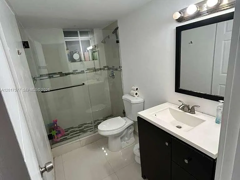 2903 N Miami Beach Blvd #906 — Photo 14