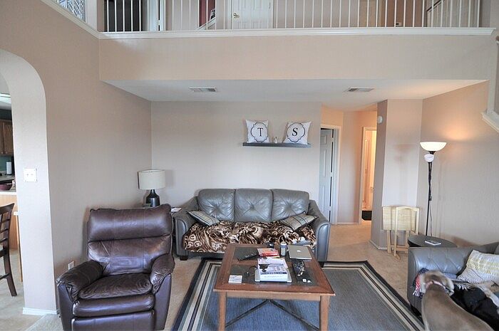 2nd image of 13500 Lyndon B Johnson St