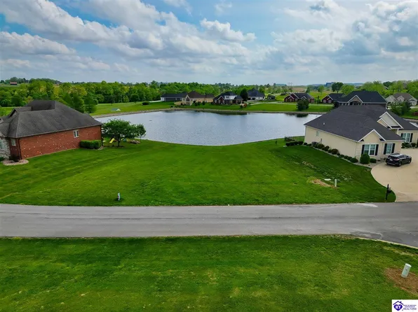 48 Fairway Dr, Lebanon, KY 40033