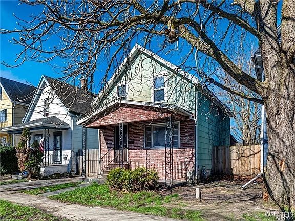3rd image of 20 Wood Ave