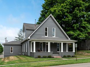 23 S Church St, Thornville, OH 43076