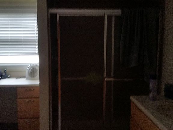 5th image of 403 E Hackberry Dr