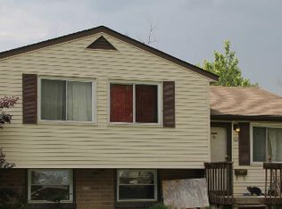 6015 Pinemoor St, Columbus, OH 43229