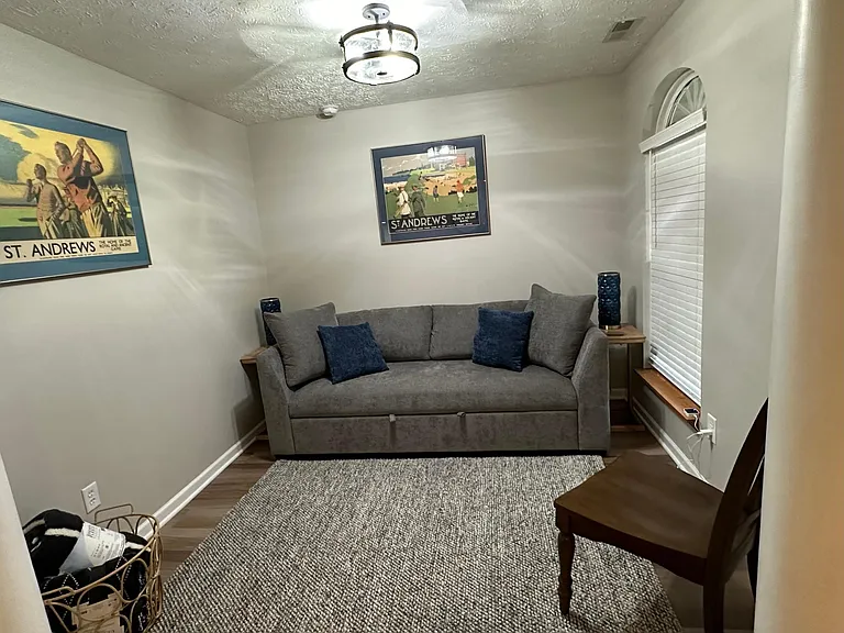 2315 Pheasant Run — Photo 13