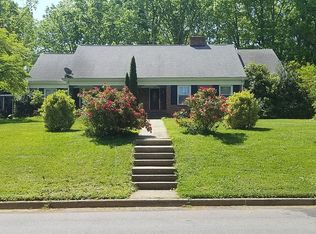 1535 Pineola Ln, Gastonia, NC 28054
