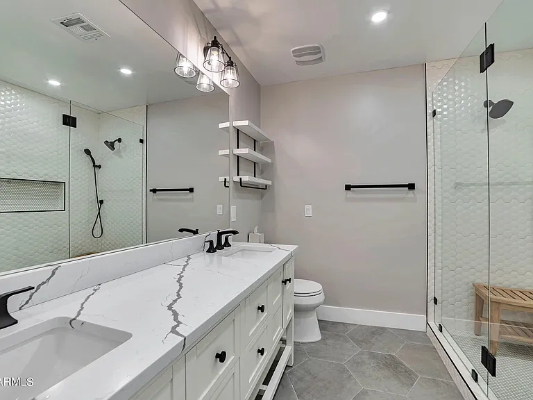 1641 W Evans Dr — Photo 12