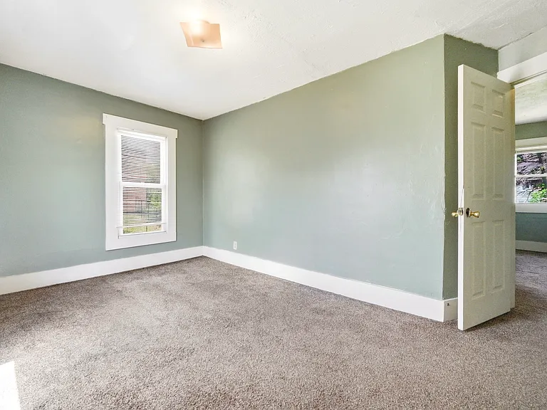511 Edgewood Ave — Photo 20