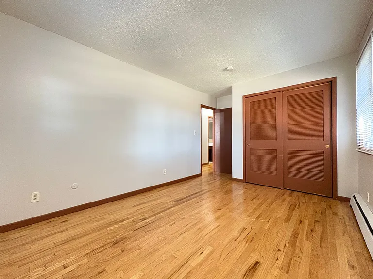 Patricia Park Apartments — Photo 11