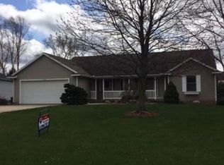 3558 Nobb Hill Dr, Hudsonville, MI 49426