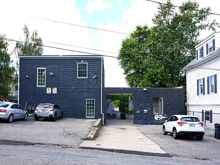 2 Ames St #2 — Photo 21
