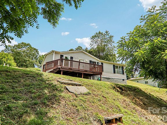 3rd image of 85 Star Flower Rd
